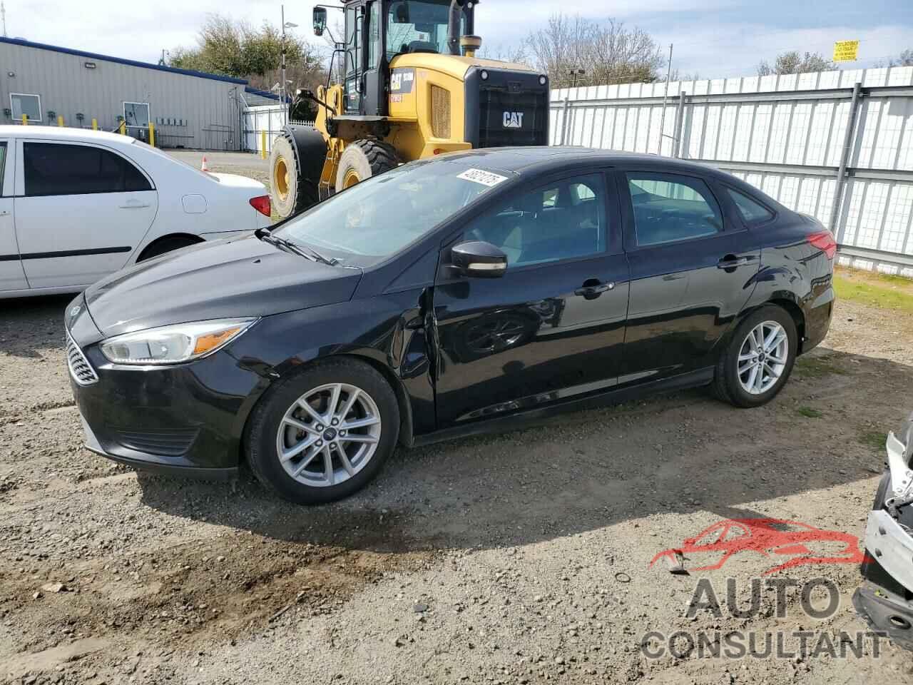FORD FOCUS 2015 - 1FADP3F23FL205204