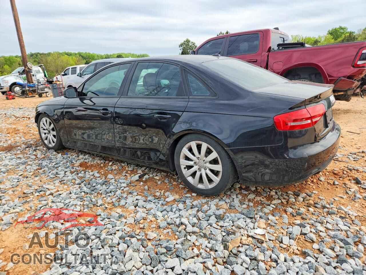 AUDI A4 2013 - WAUAFAFL5DA109514