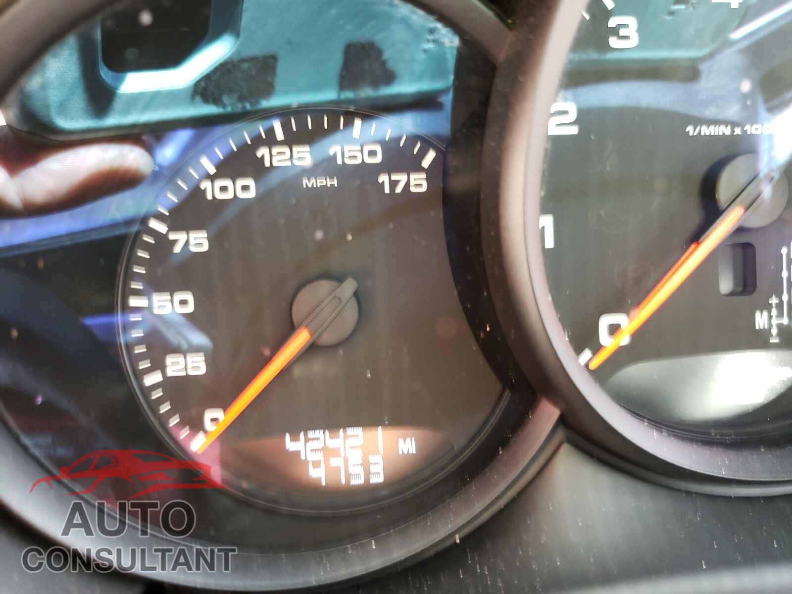 PORSCHE MACAN 2018 - WP1AA2A5XJLB23150