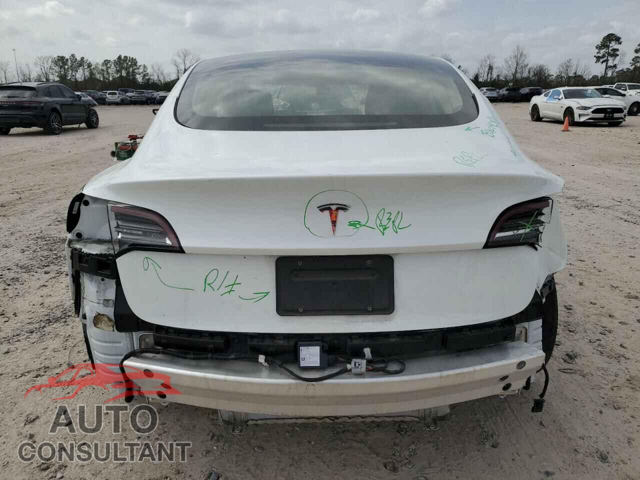 TESLA MODEL 3 2020 - 5YJ3E1EA8LF800072