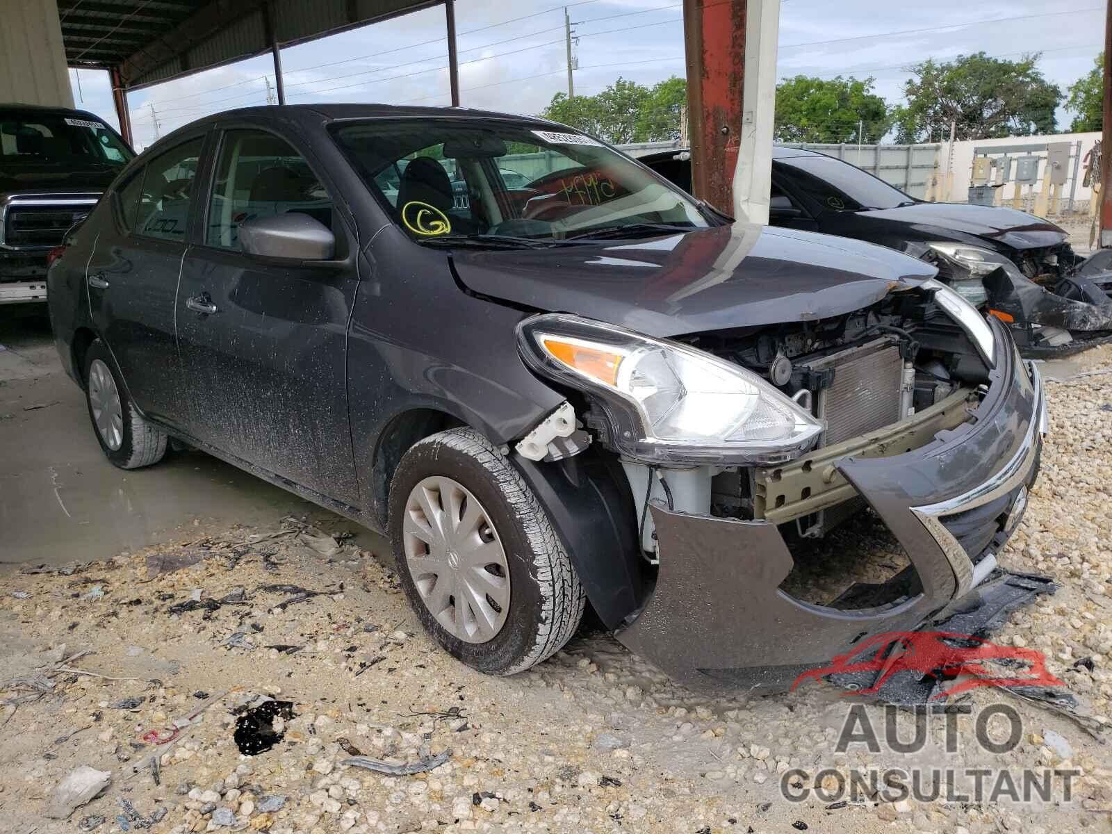 NISSAN VERSA 2018 - 3N1CN7AP6JL807102