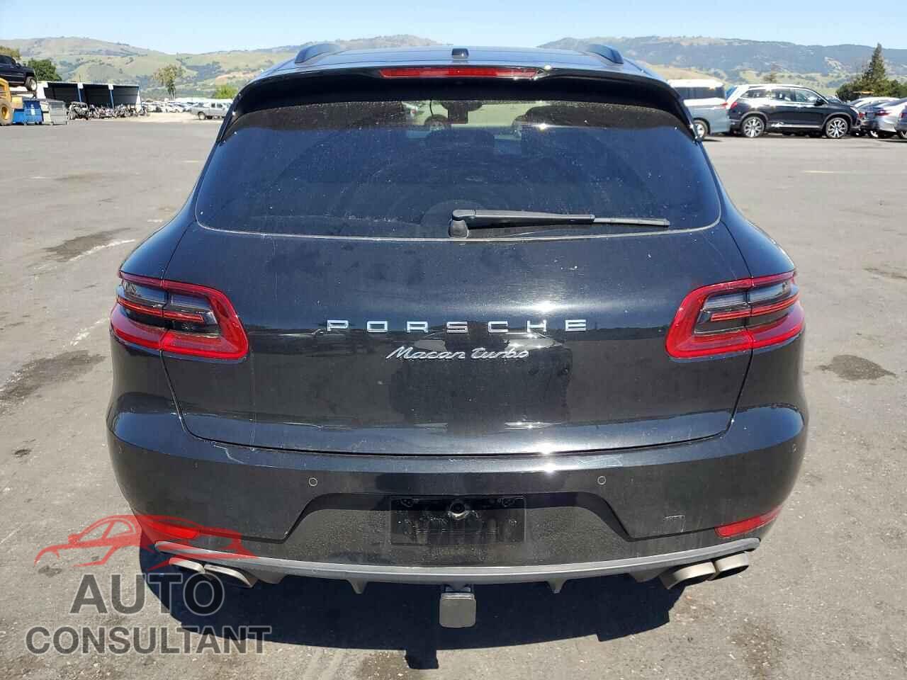 PORSCHE MACAN 2015 - WP1AF2A51FLB47670