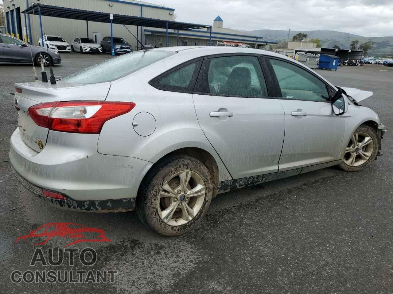 FORD FOCUS 2014 - 1FADP3F2XEL382718