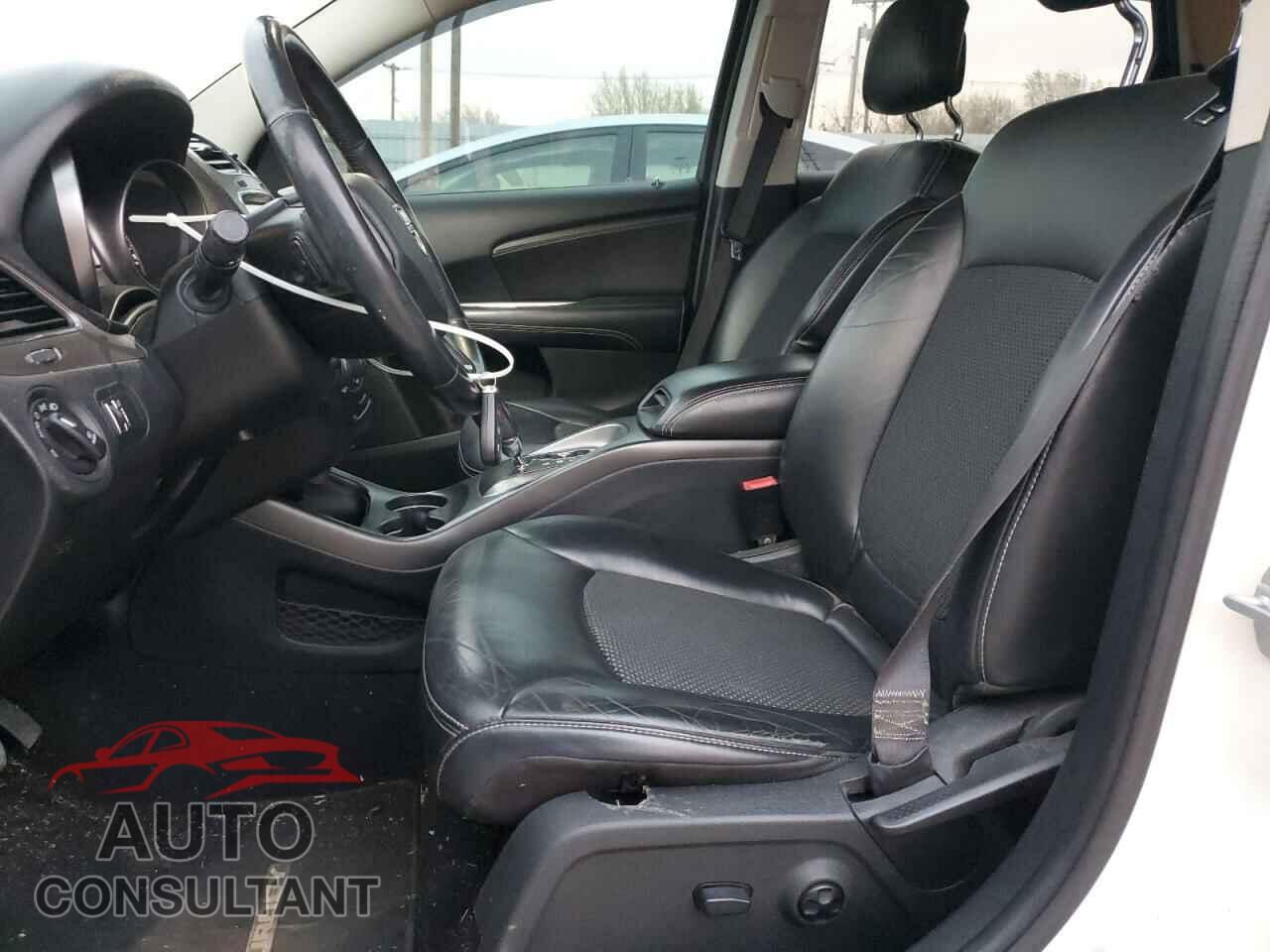 DODGE JOURNEY 2017 - 3C4PDCGG7HT519570