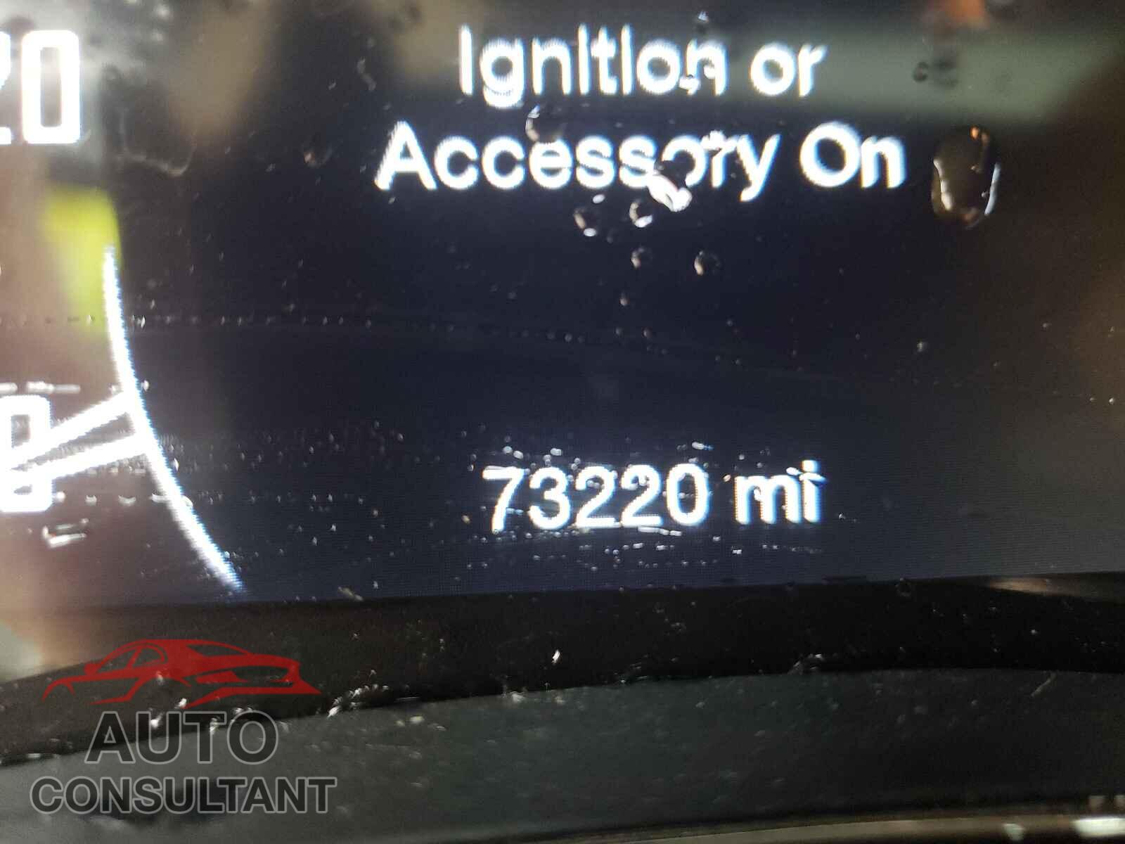 DODGE DURANGO 2018 - 1C4RDJDG4JC153957