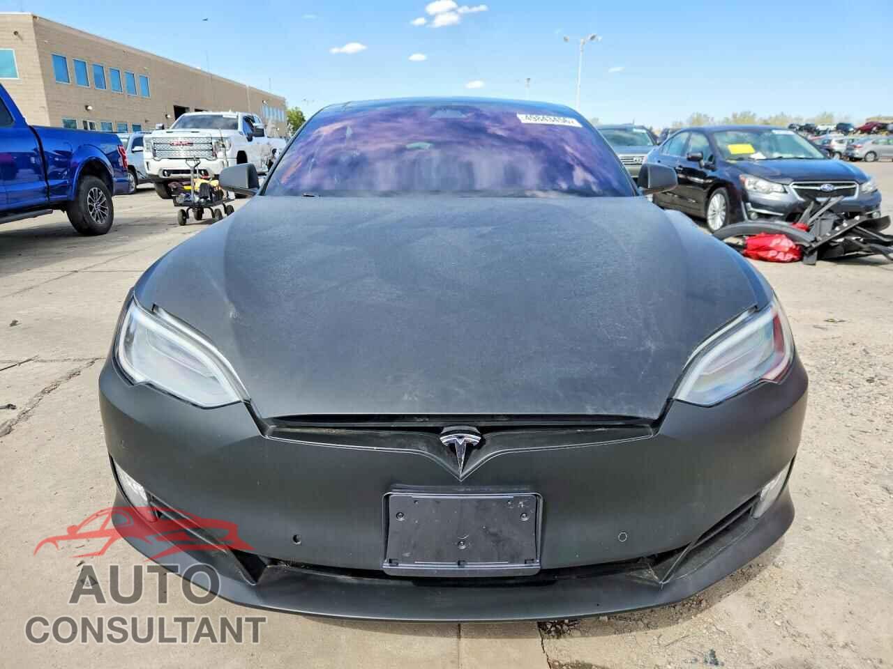 TESLA MODEL S 2018 - 5YJSA1E23JF275726