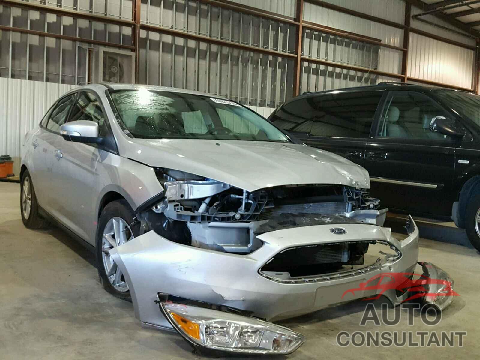 FORD FOCUS 2015 - 1FADP3F20FL243781