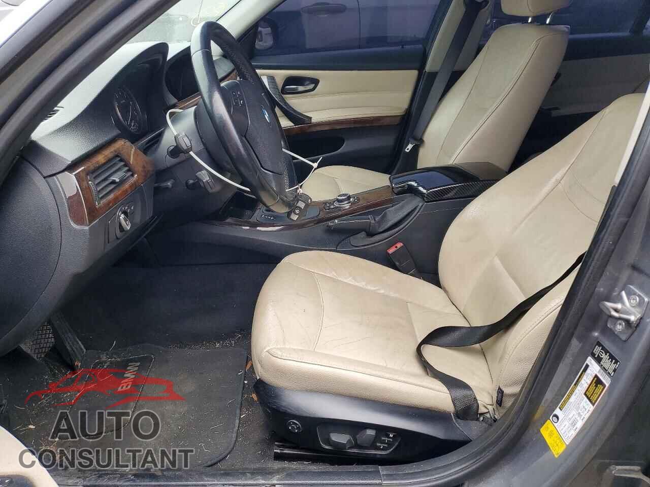 BMW 3 SERIES 2011 - WBAPH7C52BE675813