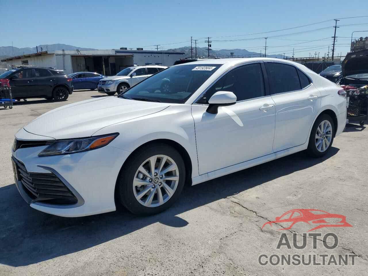 TOYOTA CAMRY 2024 - 4T1C11AK1RU872947