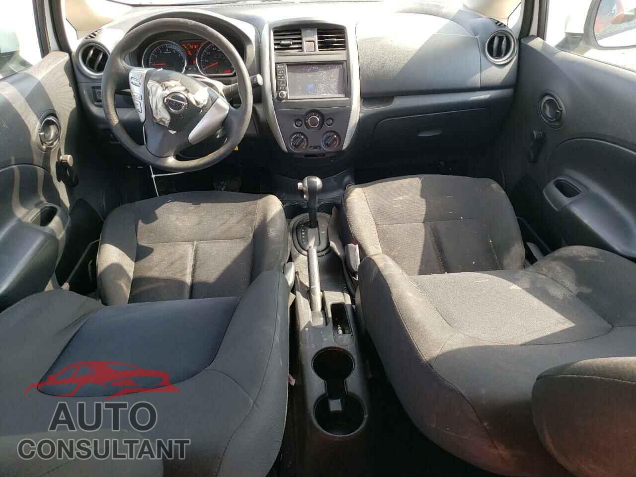 NISSAN VERSA 2019 - 3N1CE2CP3KL359659