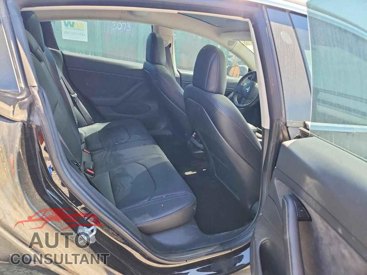 TESLA MODEL 3 2018 - 5YJ3E1EA9JF005867