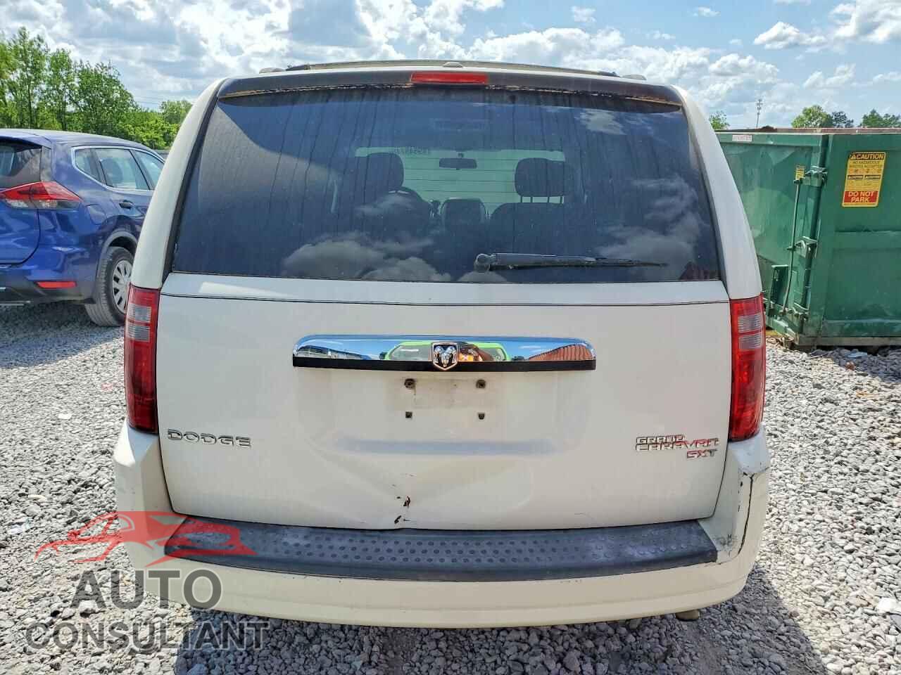 DODGE CARAVAN 2010 - 2D4RN5D18AR211403