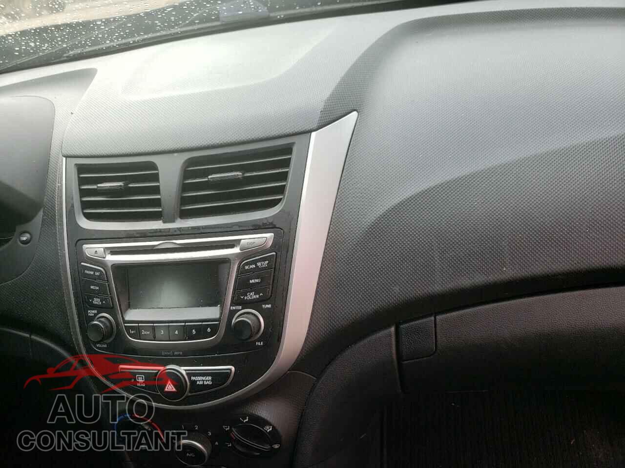 HYUNDAI ACCENT 2016 - KMHCT5AE2GU241441
