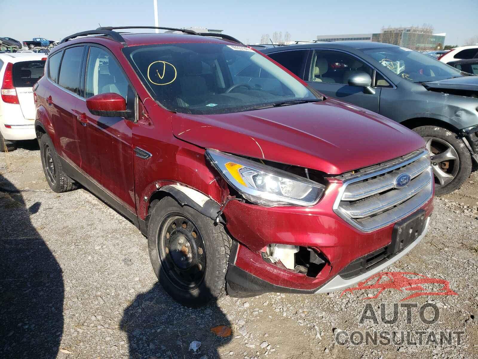 FORD ESCAPE 2017 - 1FMCU0GD0HUB09732