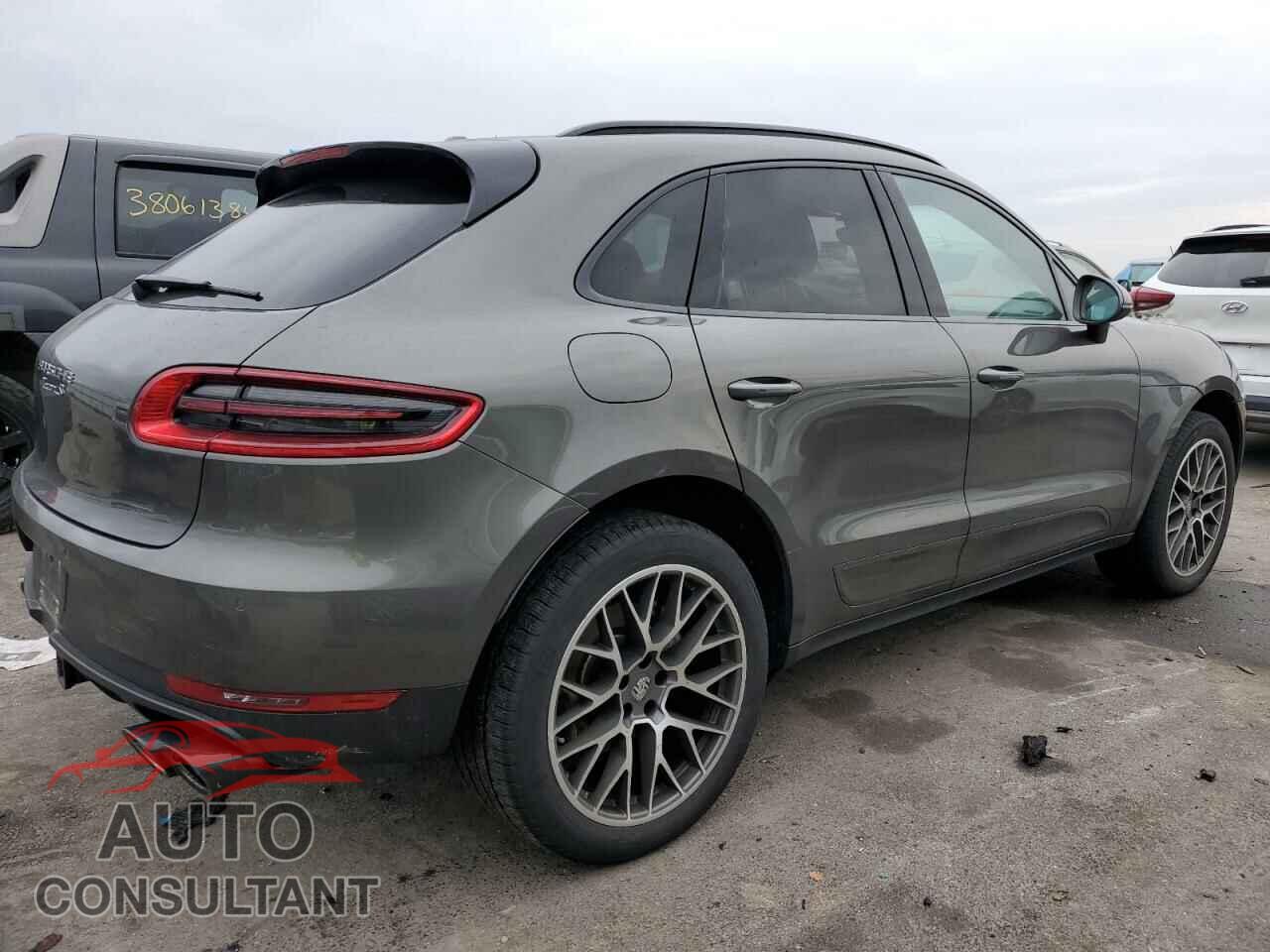 PORSCHE MACAN 2016 - WP1AB2A52GLB55385