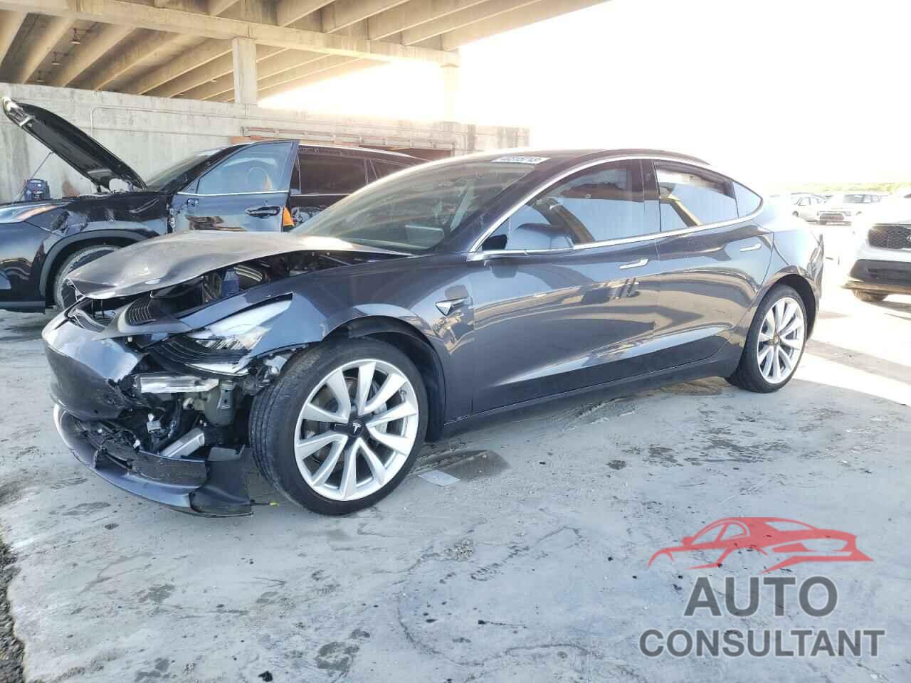 TESLA MODEL 3 2018 - 5YJ3E1EAXJF059307