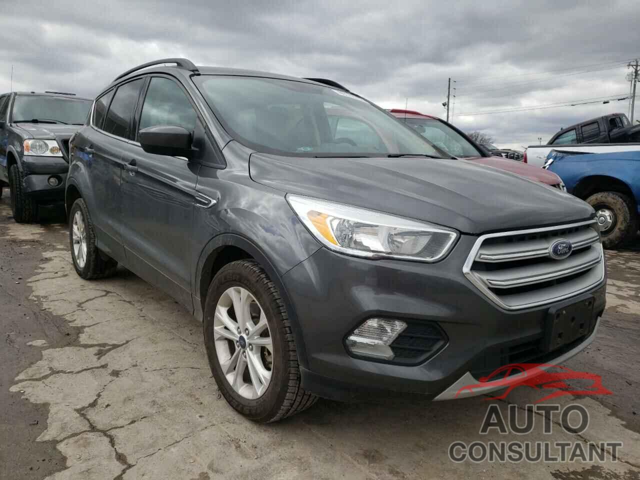 FORD ESCAPE 2018 - 1FMCU9GD6JUA12447