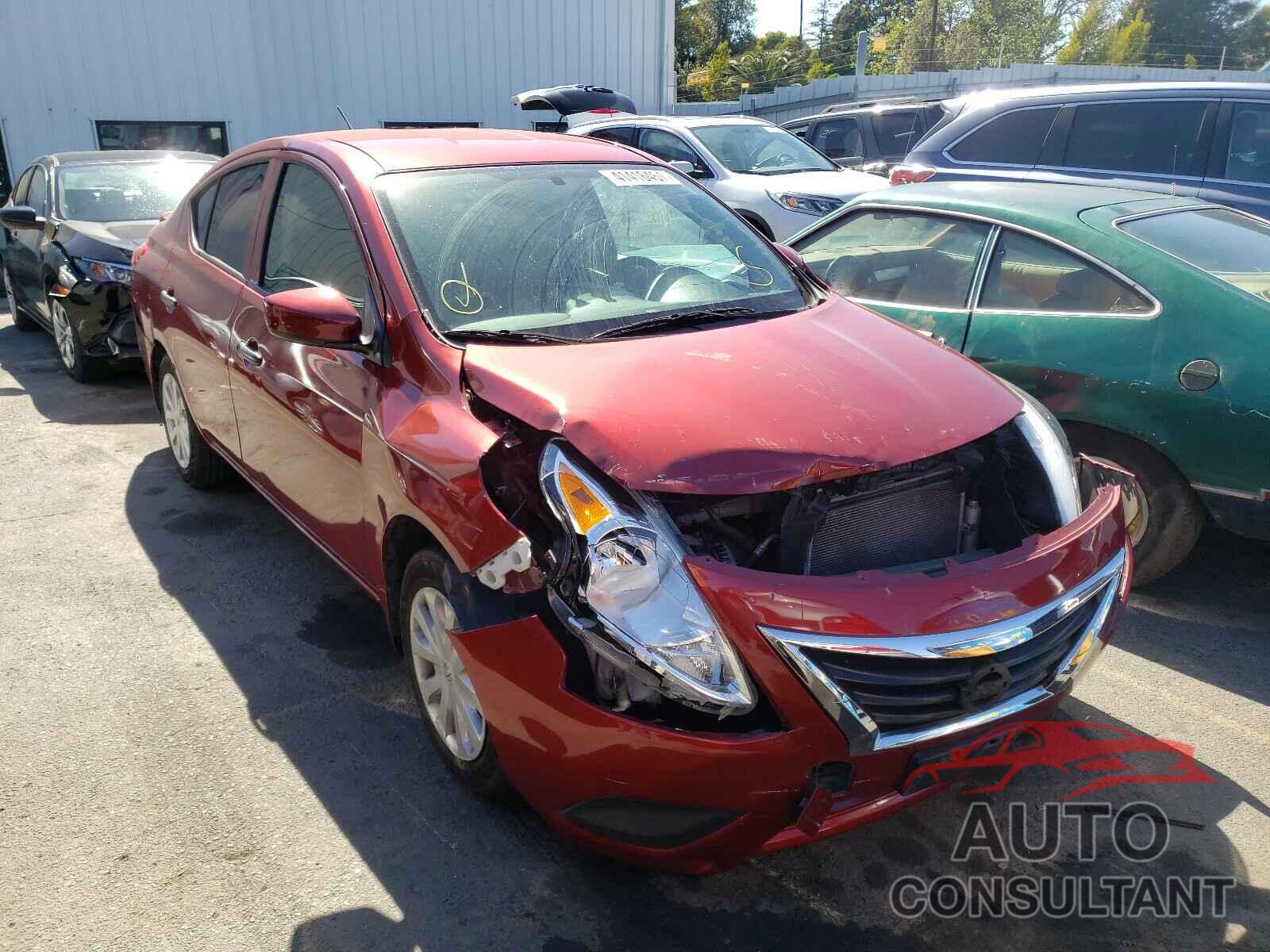 NISSAN VERSA 2019 - 3N1CN7AP1KL867936