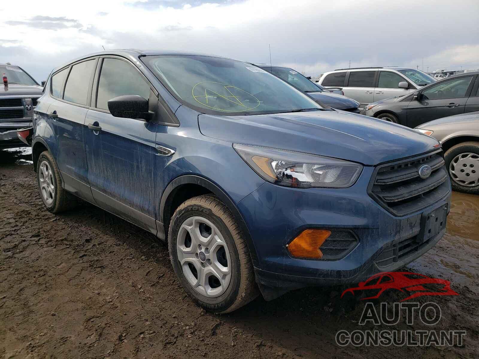FORD ESCAPE 2018 - 1FMCU0F70JUC35171