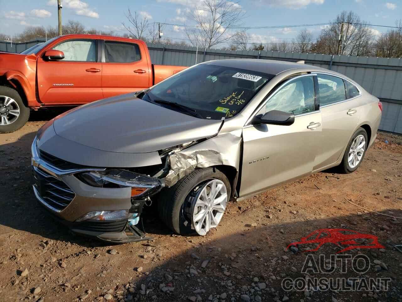 CHEVROLET MALIBU 2022 - 1G1ZD5ST1NF165696