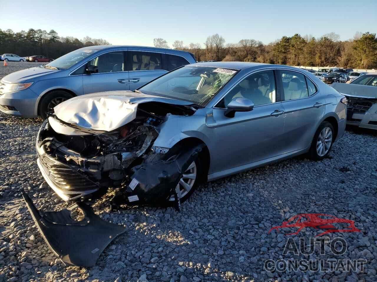 TOYOTA CAMRY 2020 - 4T1C11AK7LU870675