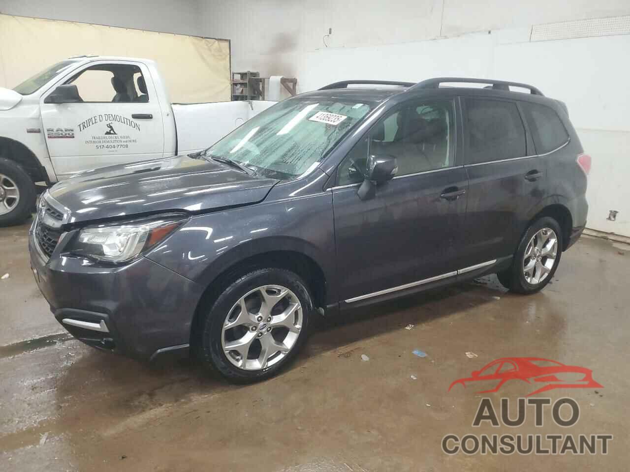 SUBARU FORESTER 2018 - JF2SJAWC3JH530402