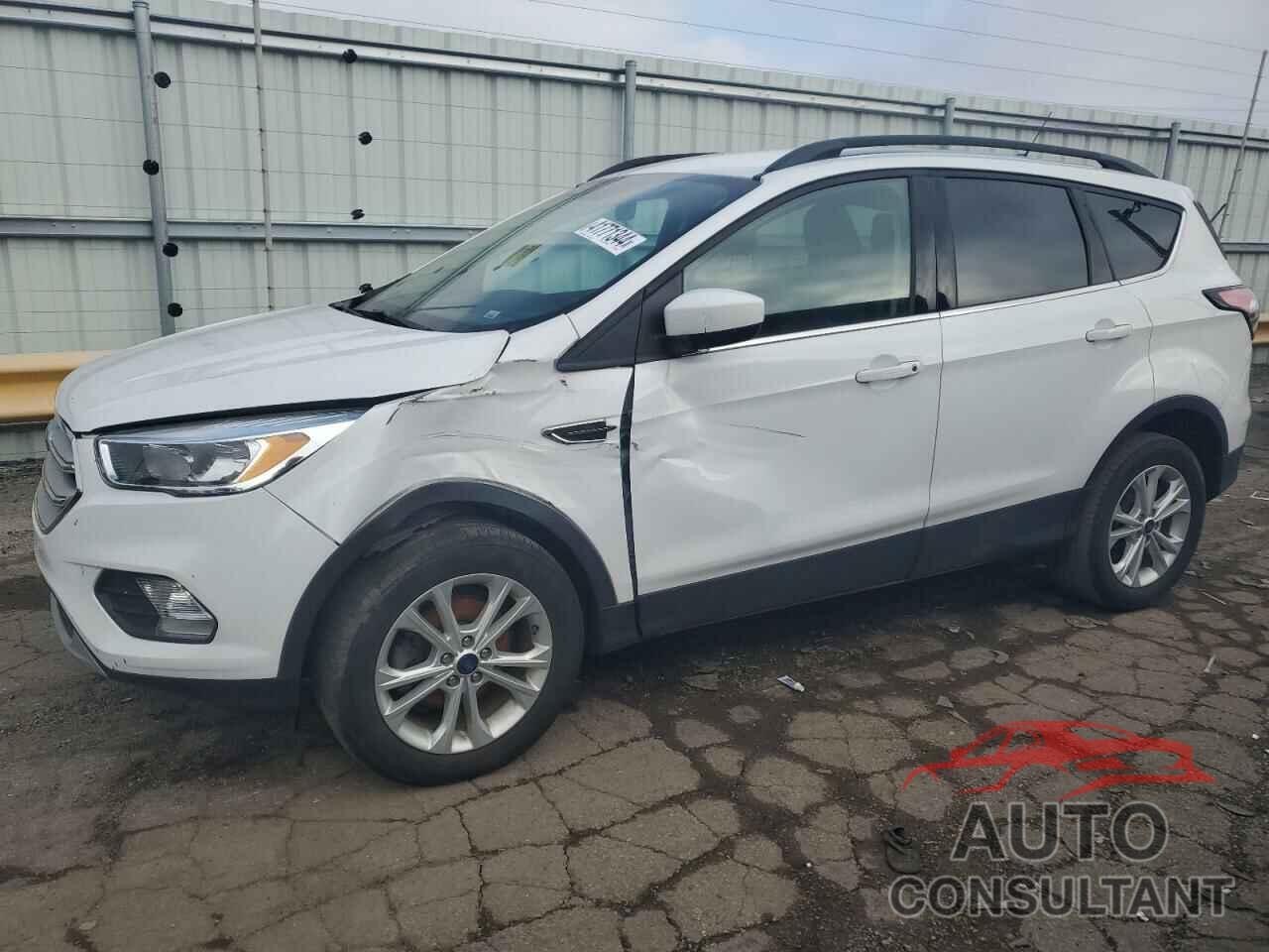 FORD ESCAPE 2018 - 1FMCU0GD7JUC67829