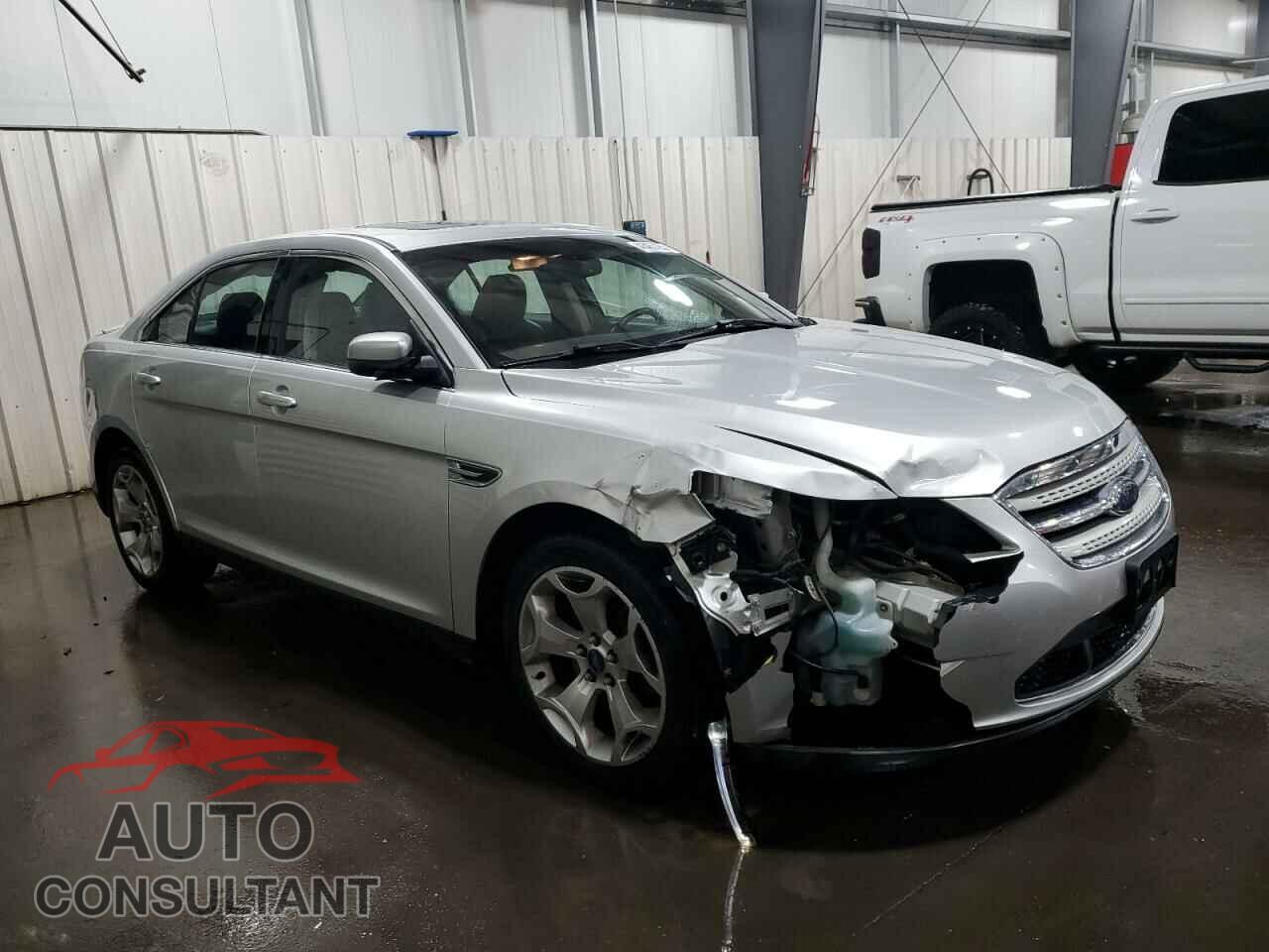 FORD TAURUS 2010 - 1FAHP2KT8AG100928