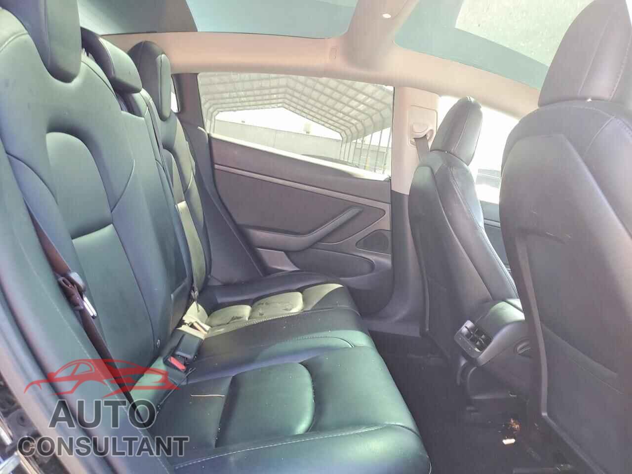 TESLA MODEL 3 2021 - 5YJ3E1EA3MF876476