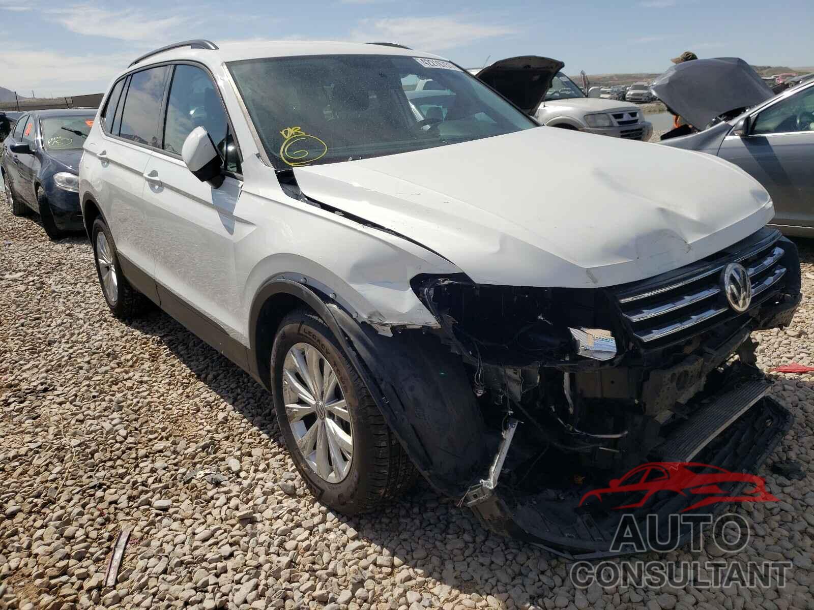 VOLKSWAGEN TIGUAN 2018 - 3VV0B7AX5JM045241