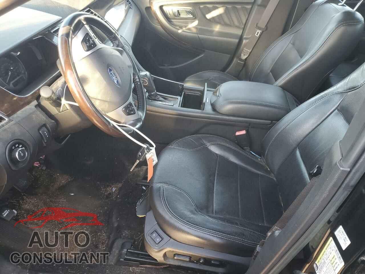 FORD TAURUS 2013 - 1FAHP2F83DG225541