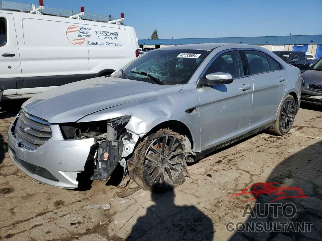 FORD TAURUS 2019 - 1FAHP2E83KG110520