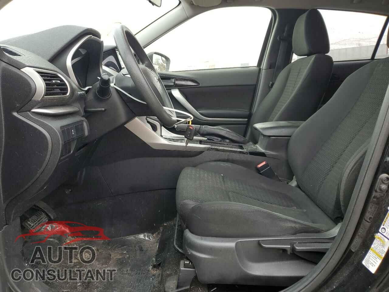 MITSUBISHI ECLIPSE 2018 - JA4AT3AA5JZ047620