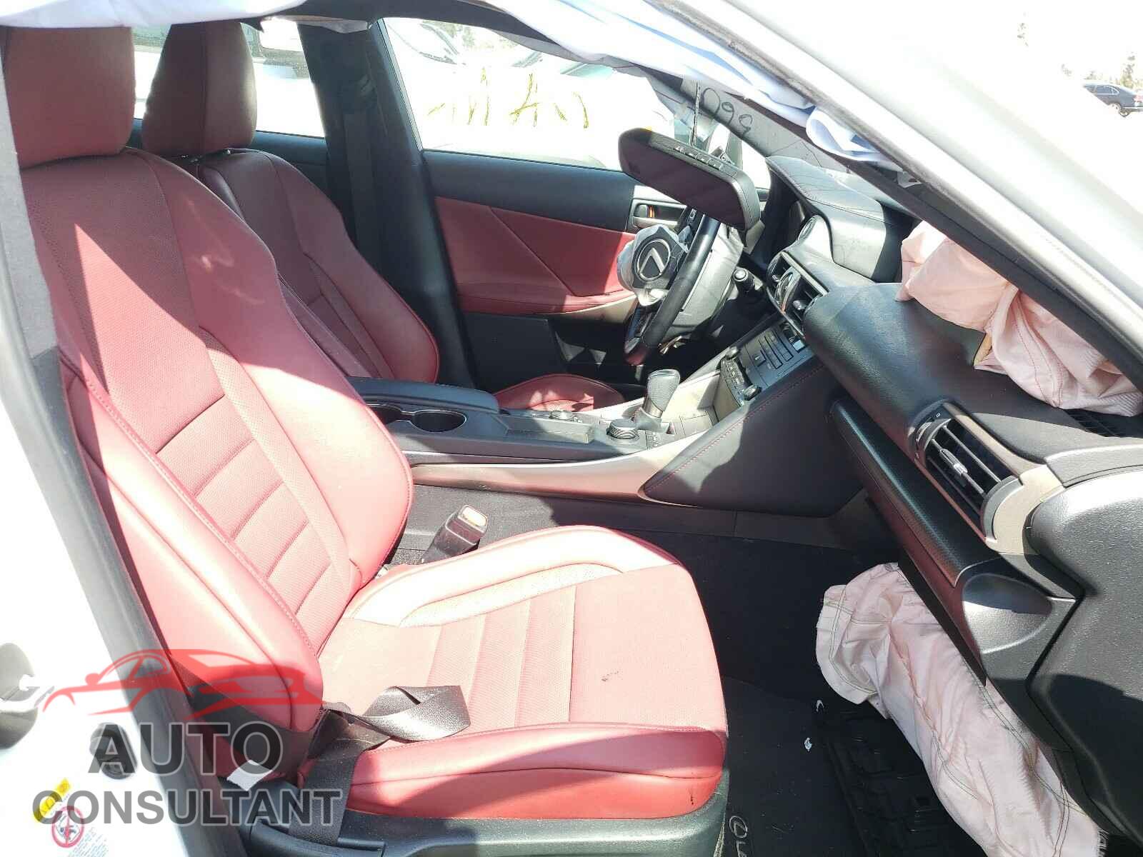 LEXUS IS 2018 - JTHBA1D25J5080633
