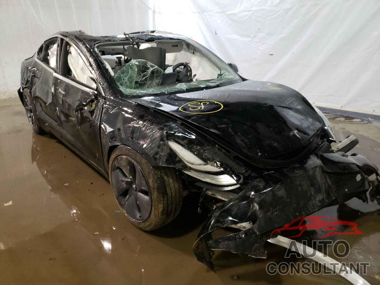 TESLA MODEL 3 2018 - 5YJ3E1EB1JF180929