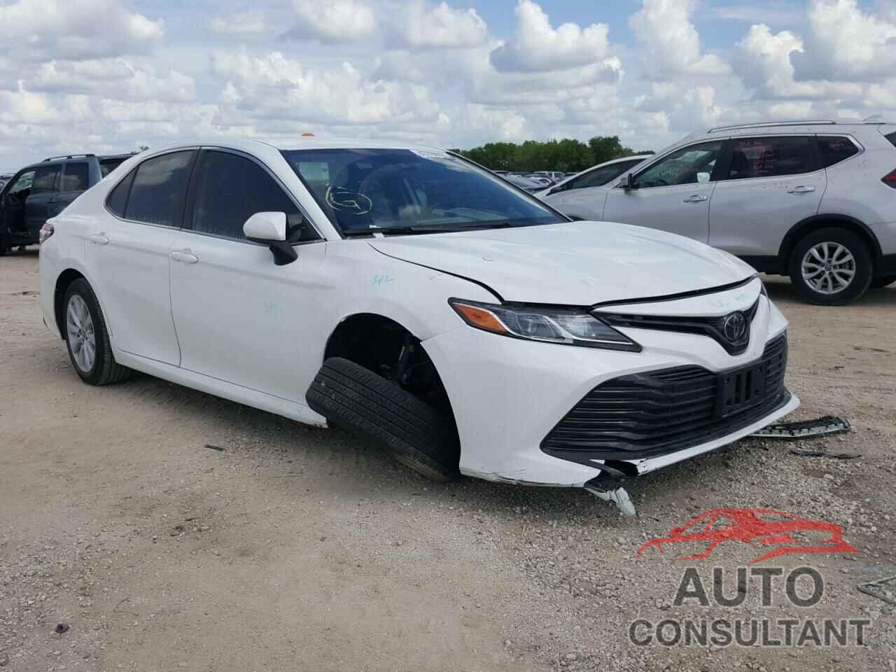 TOYOTA CAMRY 2020 - 4T1C11AK8LU503929