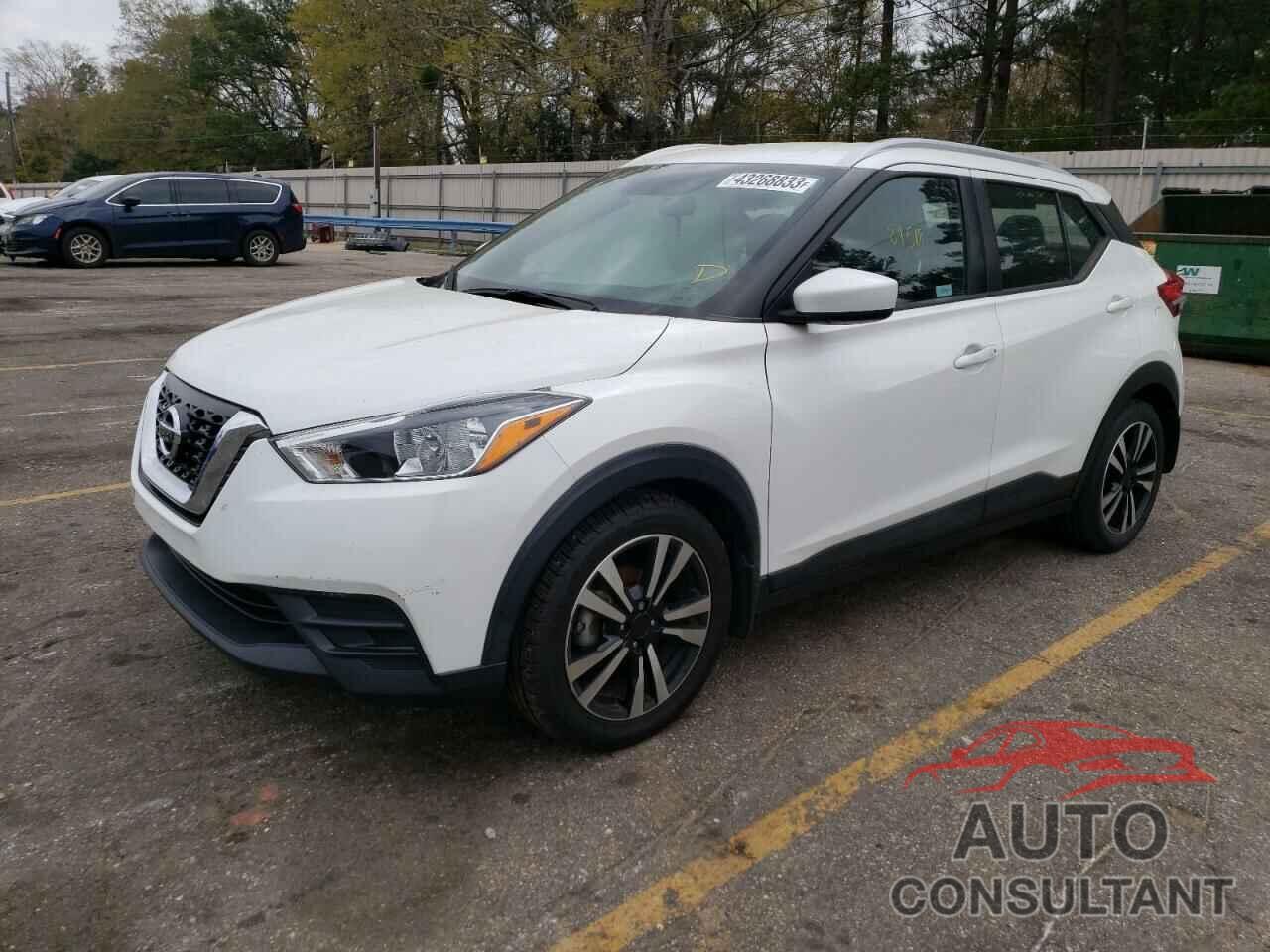 NISSAN KICKS 2018 - 3N1CP5CU3JL546223