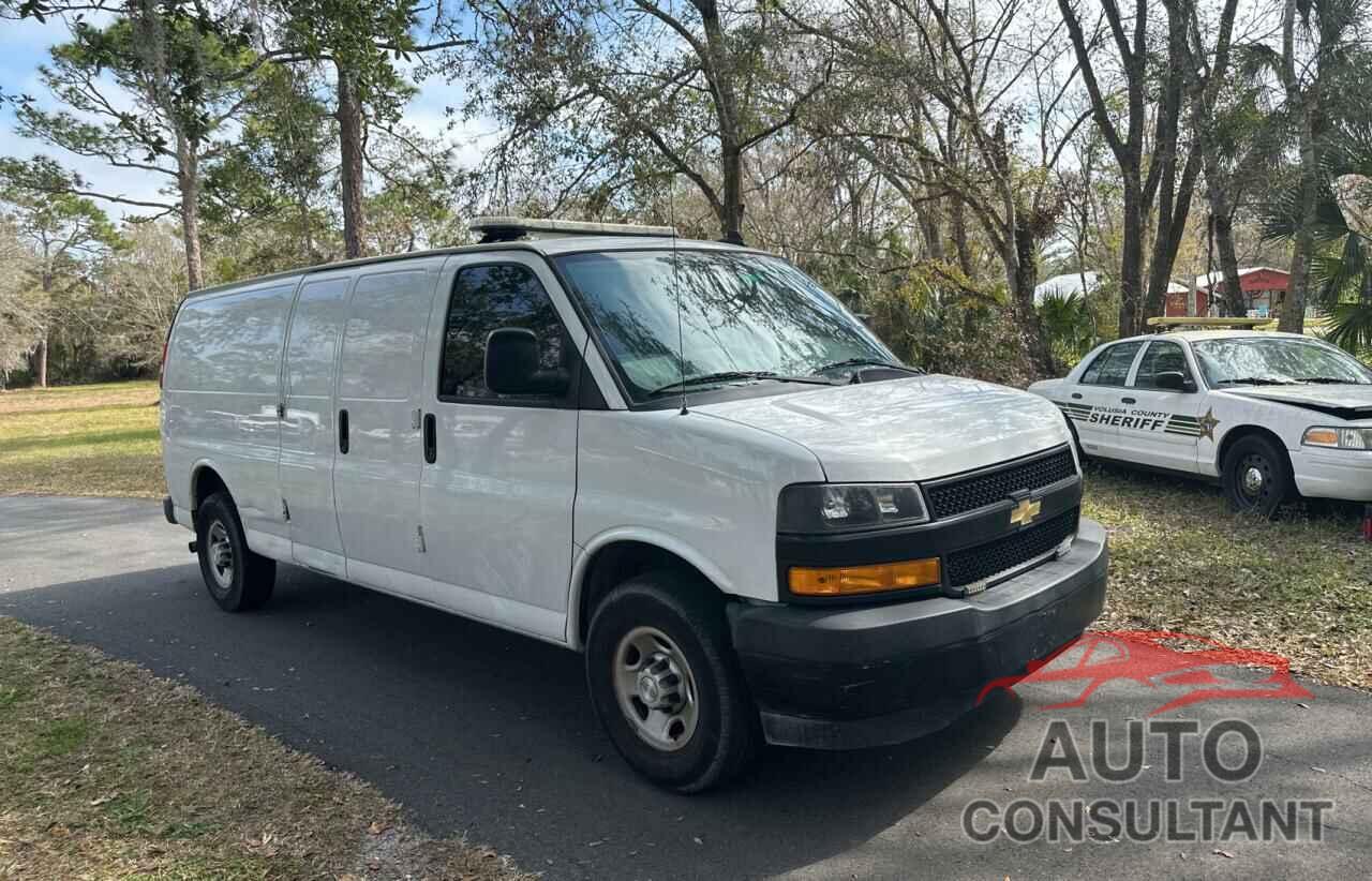 CHEVROLET EXPRESS 2020 - 1GCWGBFP4L1136829