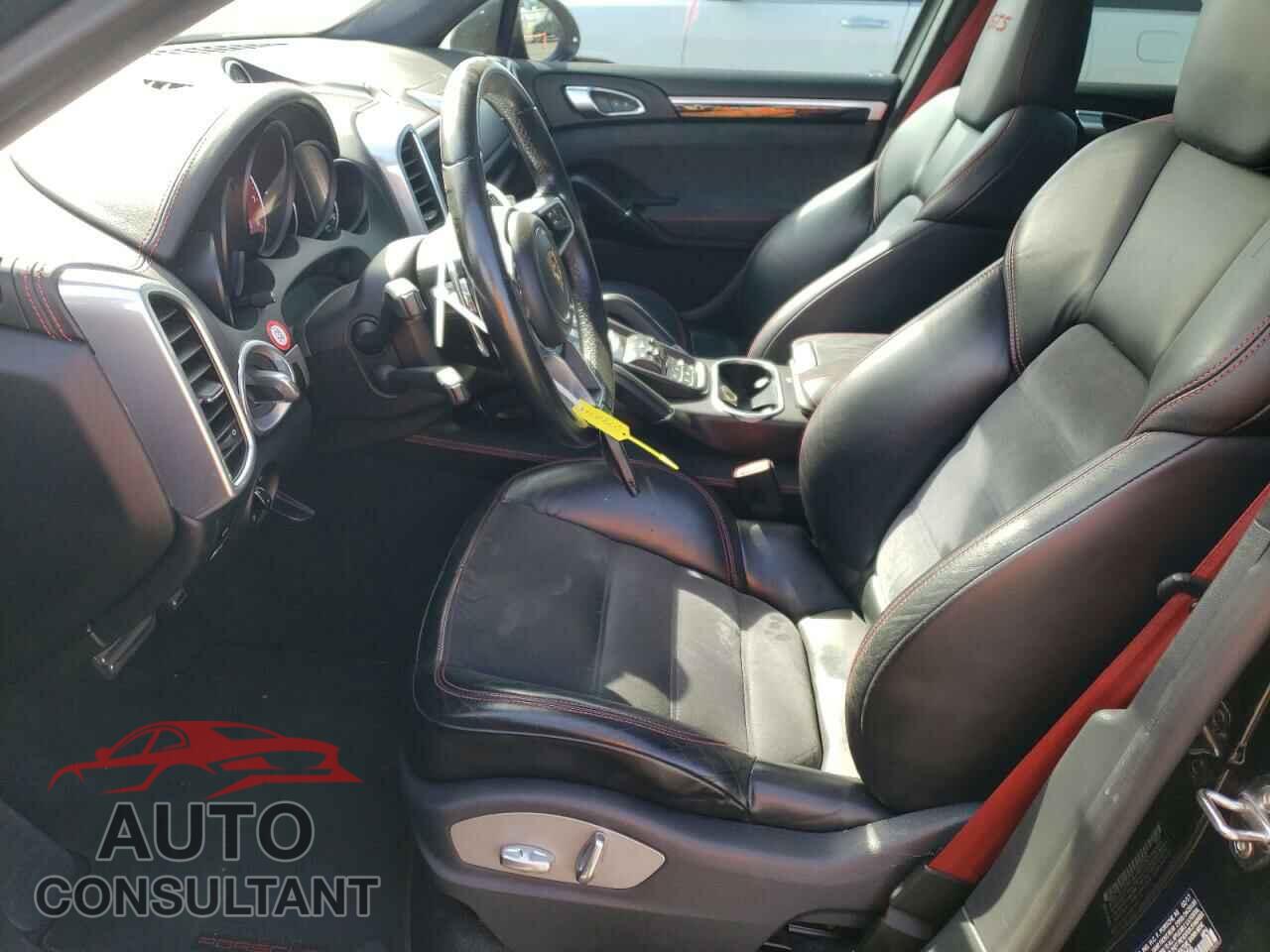 PORSCHE CAYENNE 2017 - WP1AD2A21HLA82866