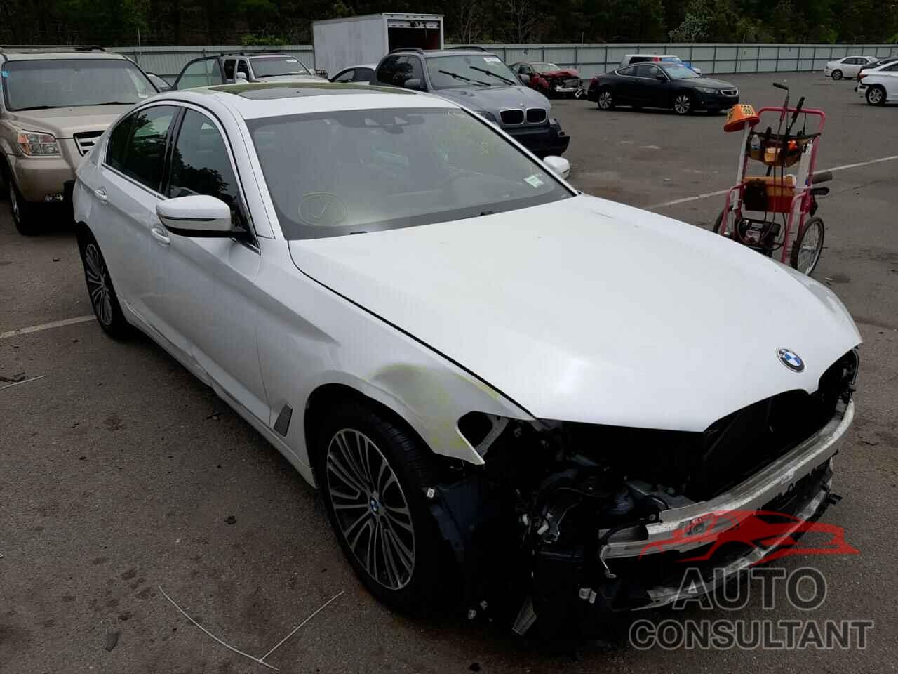 BMW 5 SERIES 2019 - WBAJE7C59KG892634