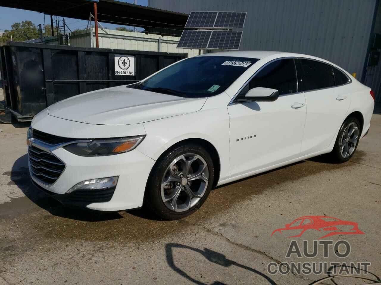 CHEVROLET MALIBU 2020 - 1G1ZD5ST1LF102496