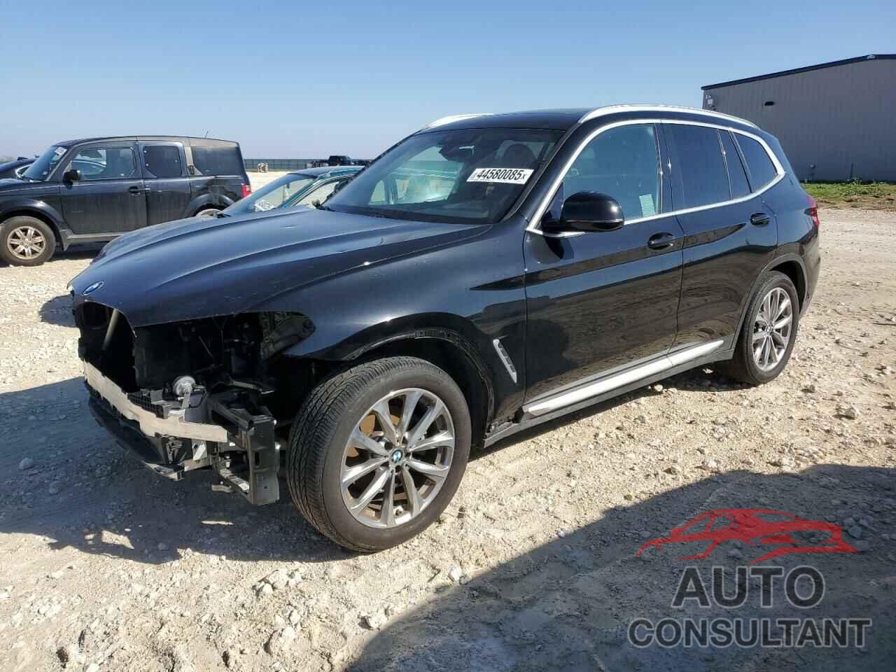 BMW X3 2019 - 5UXTR7C55KLR50051