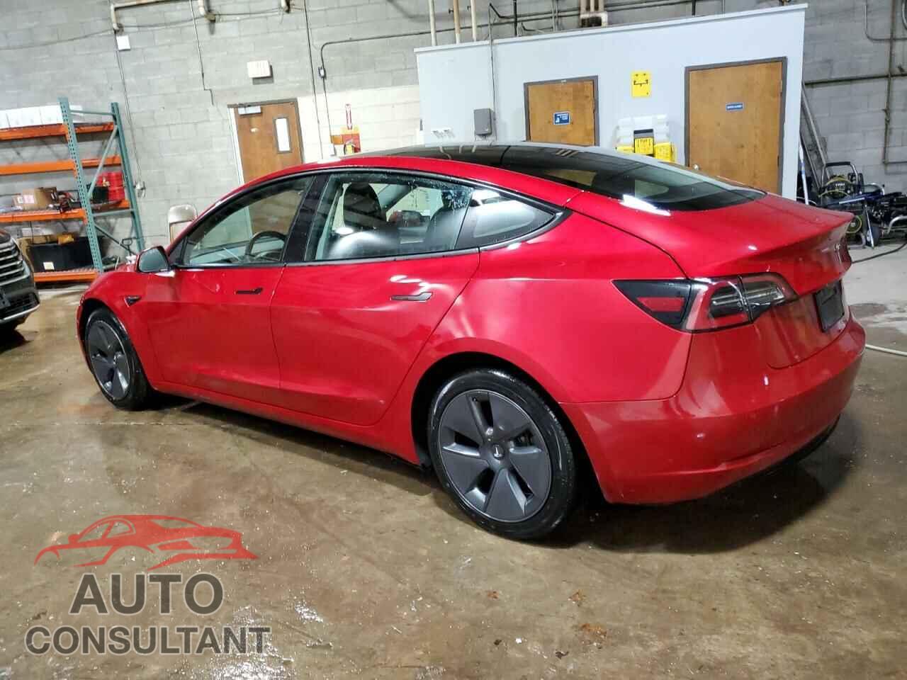 TESLA MODEL 3 2022 - 5YJ3E1EA4NF369751