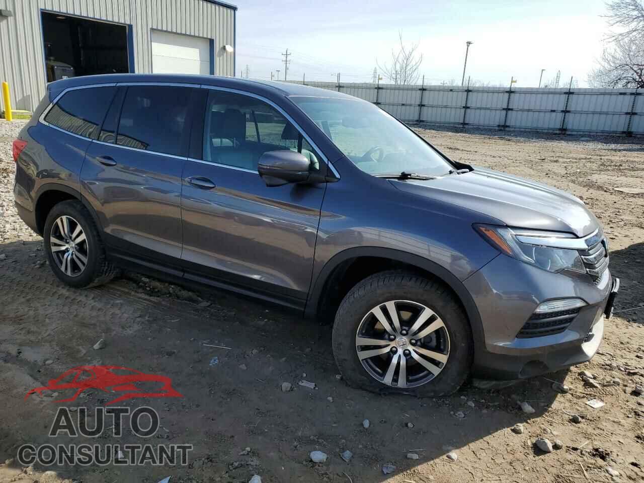 HONDA PILOT 2017 - 5FNYF6H83HB054985