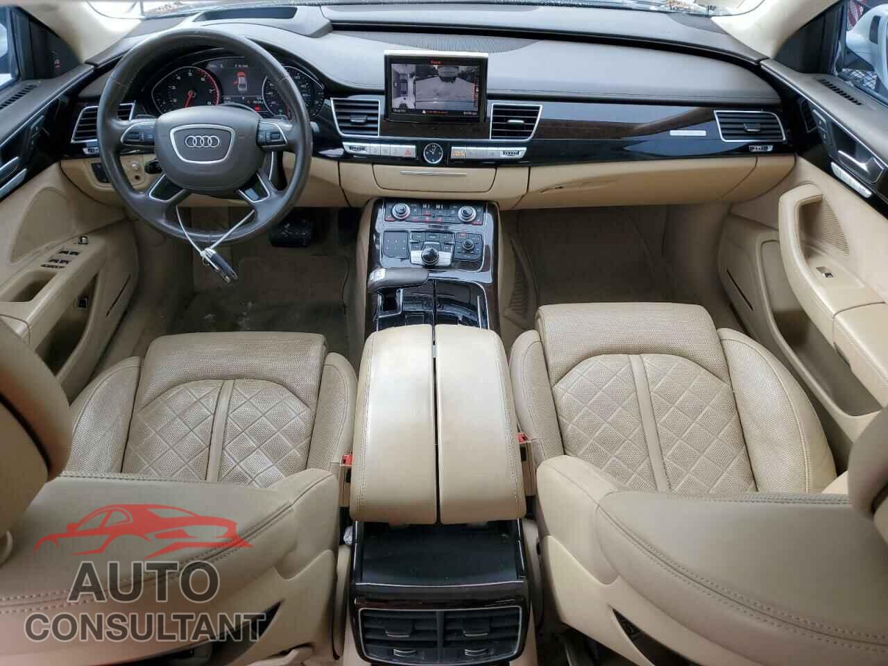 AUDI A8 2018 - WAU43AFD9JN000444