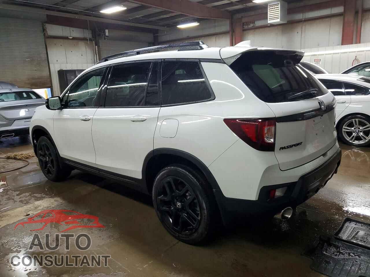 HONDA PASSPORT 2025 - 5FNYF8H84SB011663