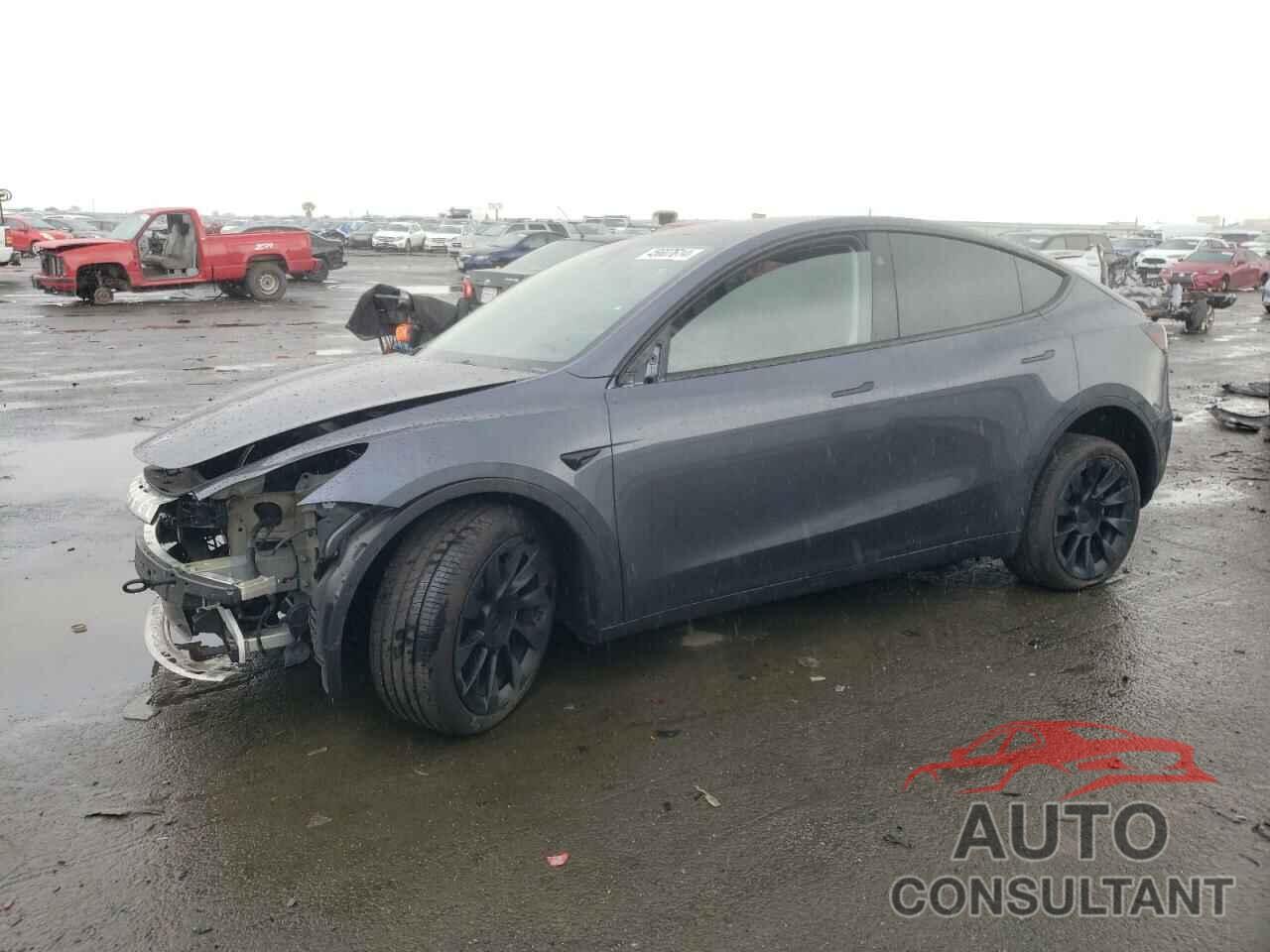 TESLA MODEL Y 2023 - 7SAYGAEE0PF900078