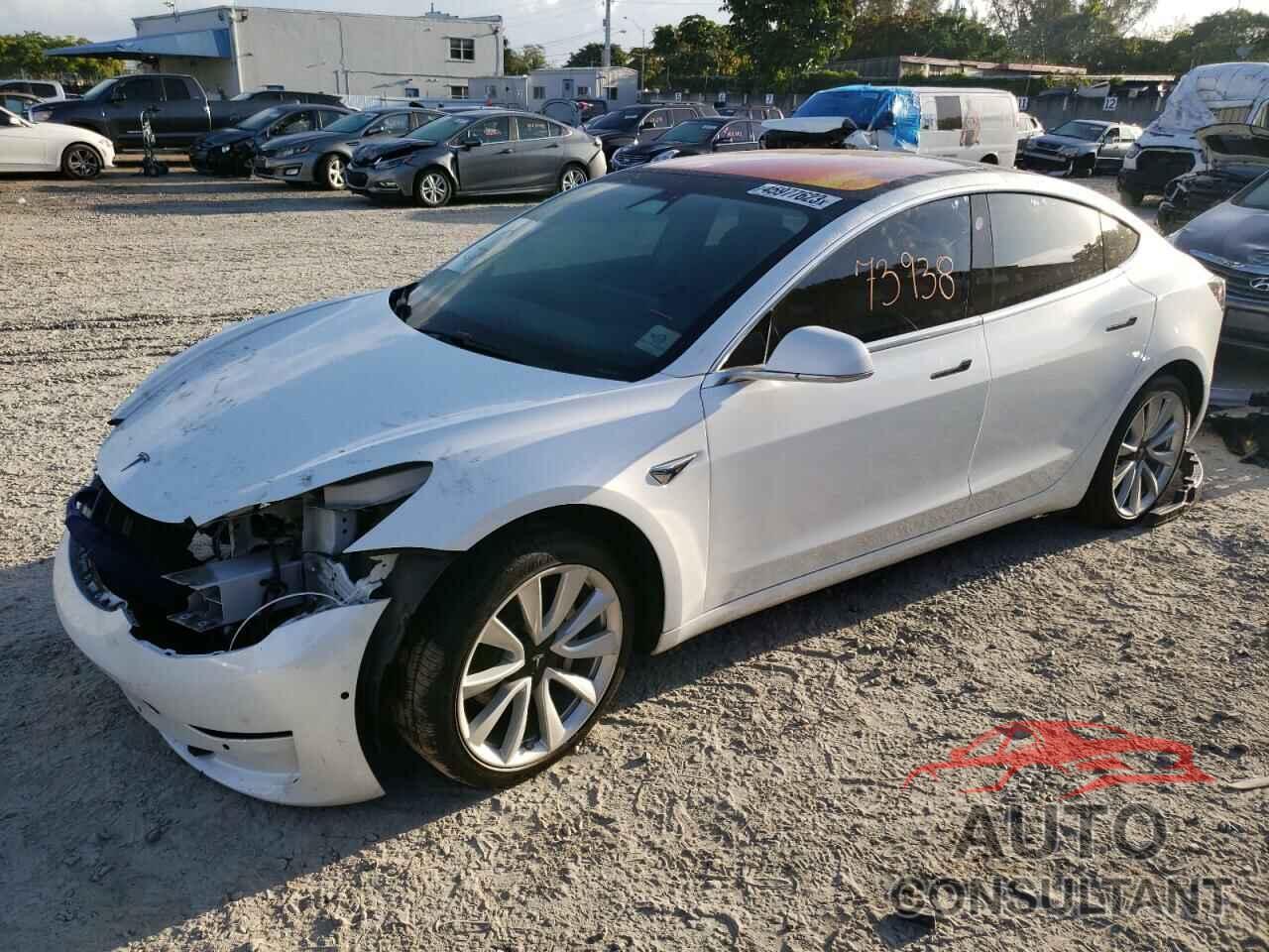 TESLA MODEL 3 2018 - 5YJ3E1EA1JF025207