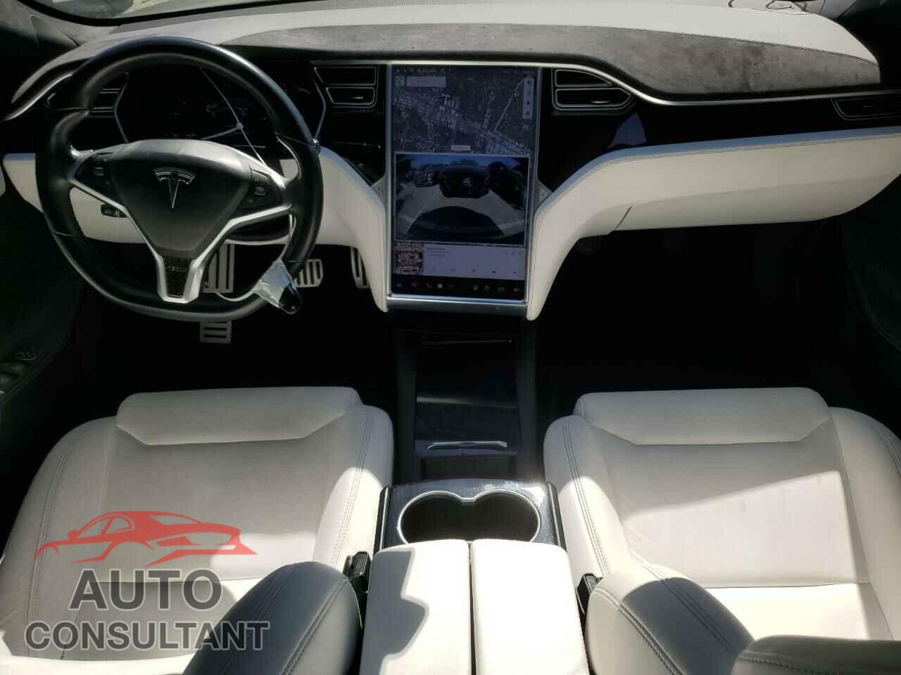 TESLA MODEL S 2017 - 5YJSA1E15HF205422