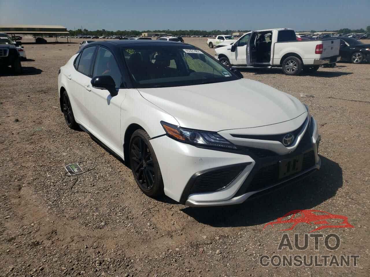 TOYOTA CAMRY 2022 - 4T1KZ1AK3NU064839